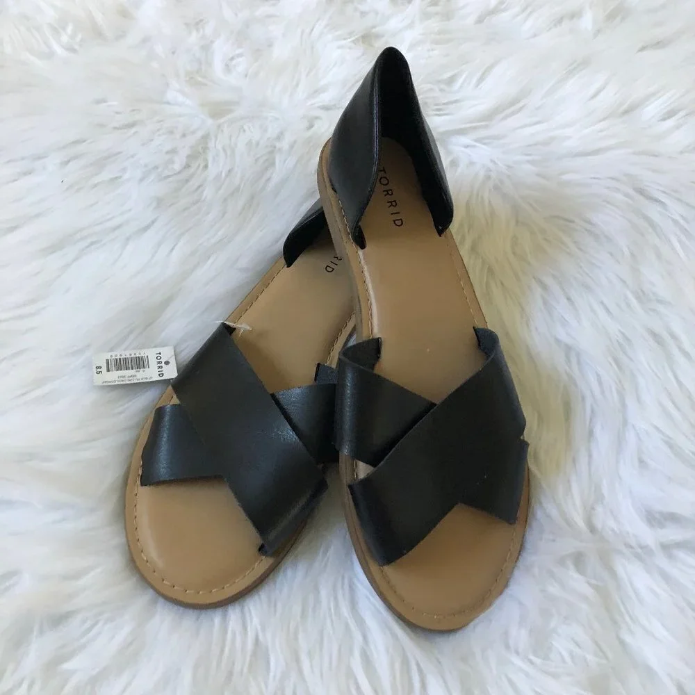Torrid Criss Cross Peep Toe D’Orsay Flats 8.5W